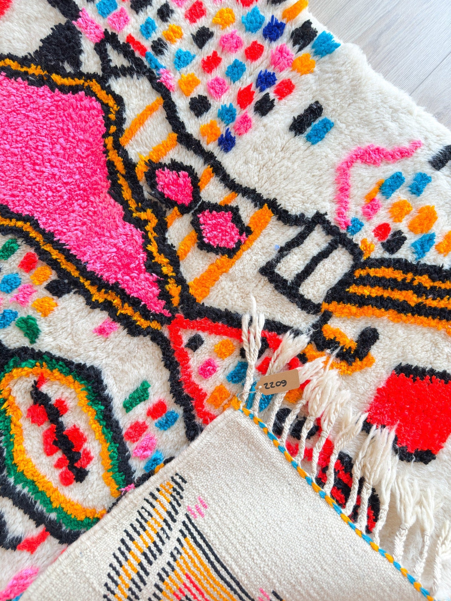 Colorful Berber rug 107 x 189 cm - n°2209