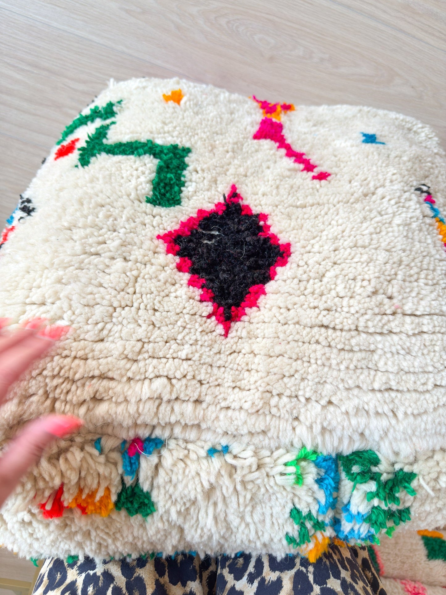 Moroccan pouf, colorful Berber pouf - 60 x 60 cm - n°58
