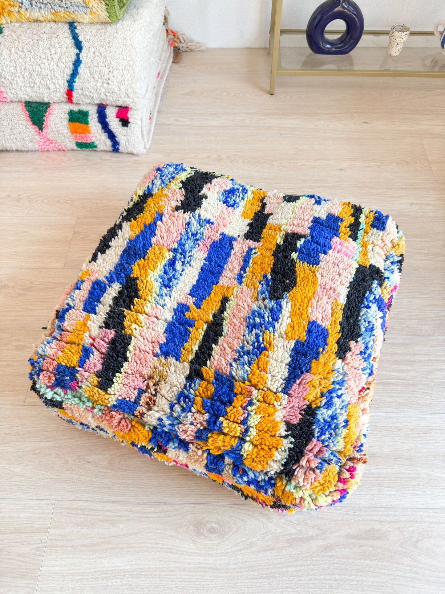 Moroccan pouf, colorful Berber pouf - 60 x 60 cm - n°59